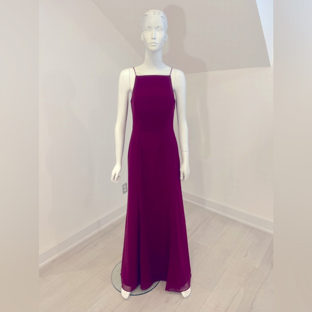 NWT SAMPLE SALE  Aftersix size 8-Ruby lux chiffon lace up back. Pristine